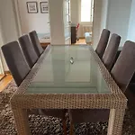 Grand Appartement Avec 3 Chambres A Coucher